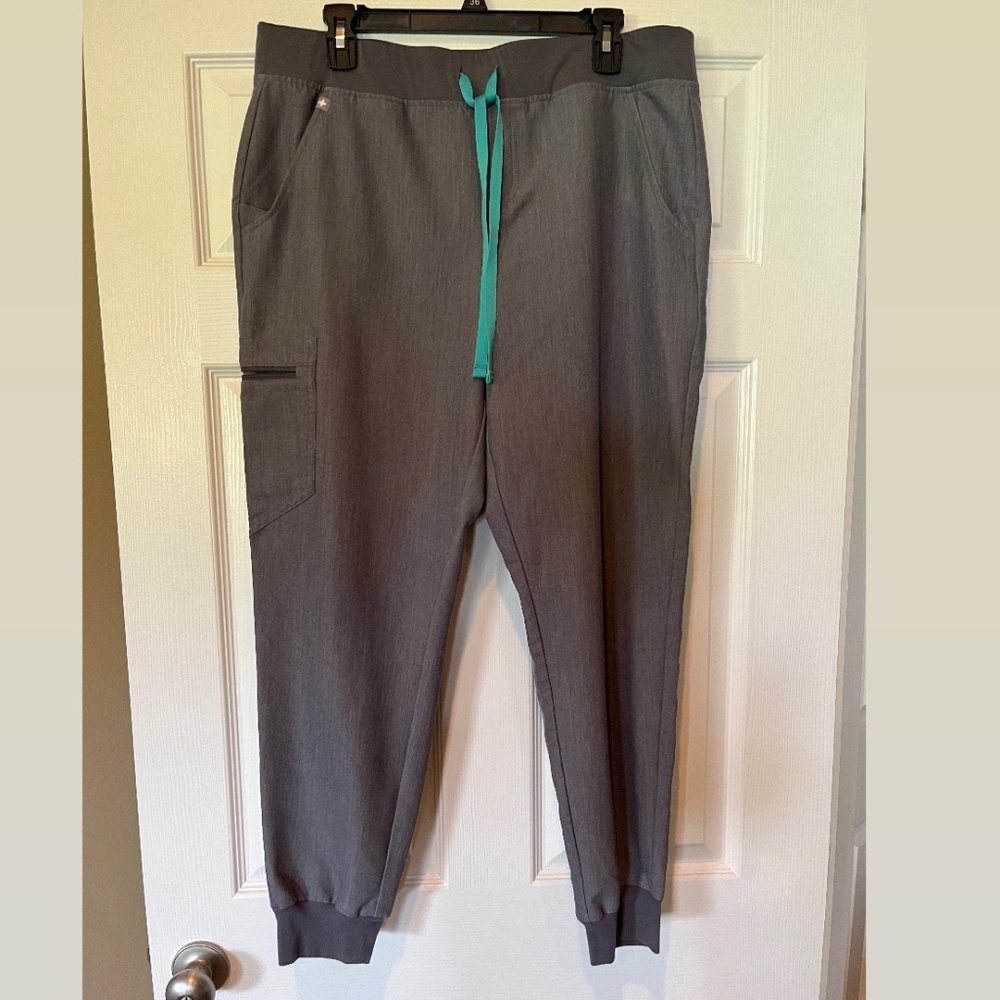 Figs Zamora High-Waisted Slim Fit Jogger